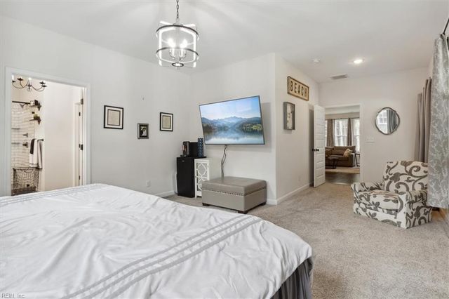 323 Vista Point DR, Hampton, VA 23666