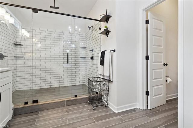323 Vista Point DR, Hampton, VA 23666