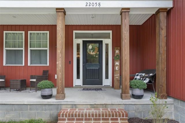 323 Vista Point DR, Hampton, VA 23666