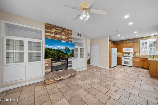 2503 Via Mantilla, Camarillo, CA 93010
