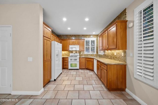 2503 Via Mantilla, Camarillo, CA 93010