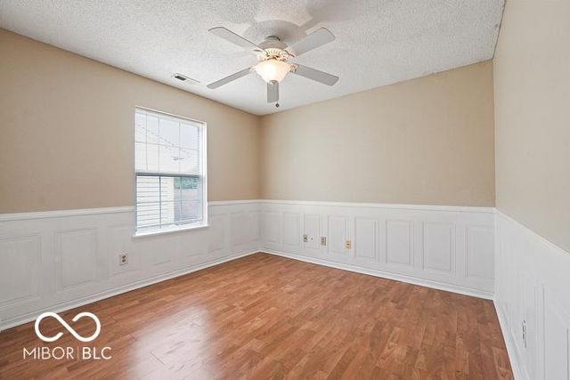547 Deer Trail Drive, Indianapolis, IN 46217