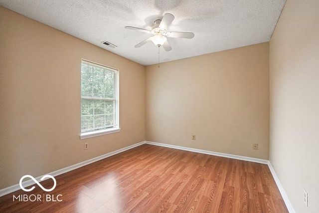 547 Deer Trail Drive, Indianapolis, IN 46217
