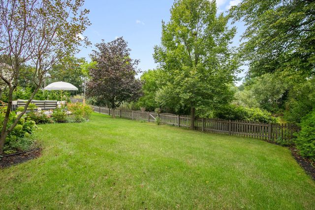 316 Cedar Ridge Drive, Lake Villa, IL 60046