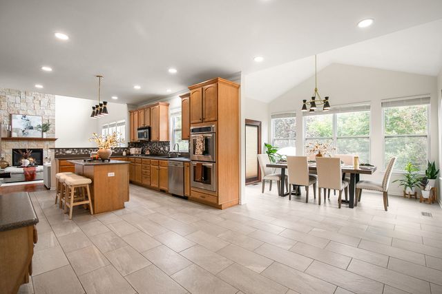 316 Cedar Ridge Drive, Lake Villa, IL 60046