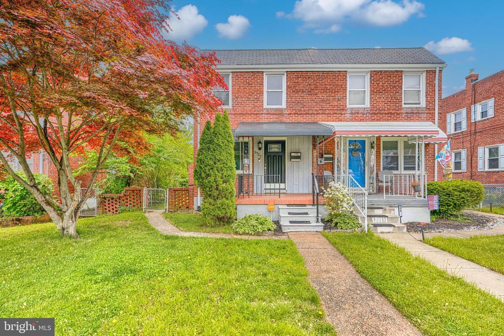 Image 1 of property listing at 3727 EVERGREEN AVE, Baltimore, MD 21206