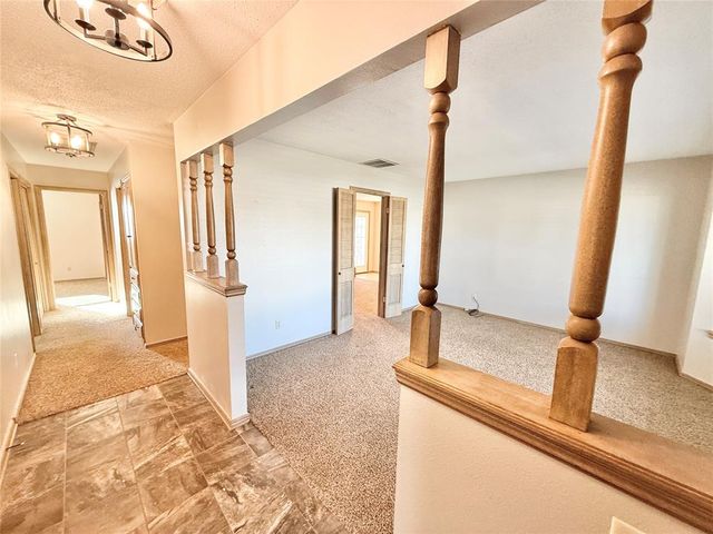 3505 N Ridgewood Drive, Midwest City, OK 73110