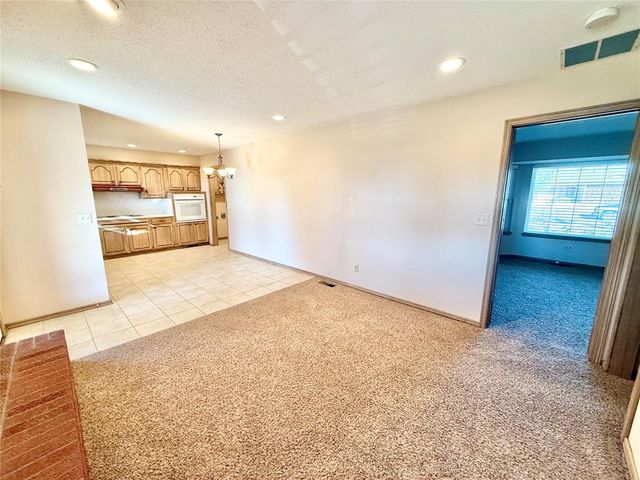 3505 N Ridgewood Drive, Midwest City, OK 73110