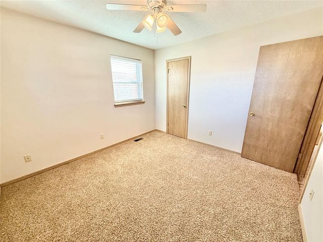 3505 N Ridgewood Drive, Midwest City, OK 73110