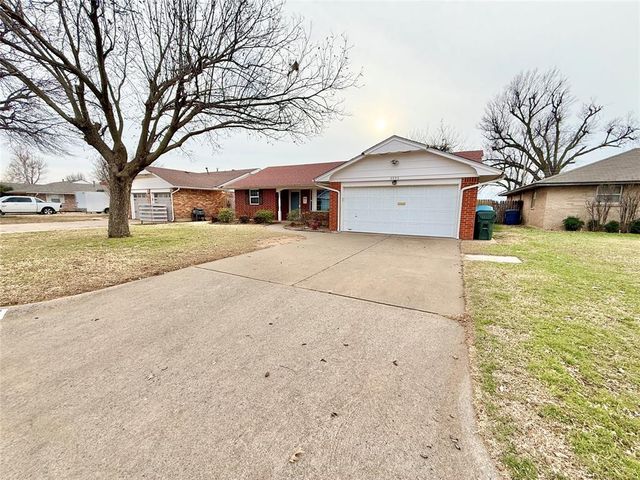 3505 N Ridgewood Drive, Midwest City, OK 73110