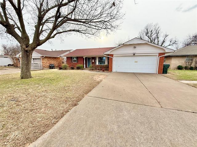 3505 N Ridgewood Drive, Midwest City, OK 73110