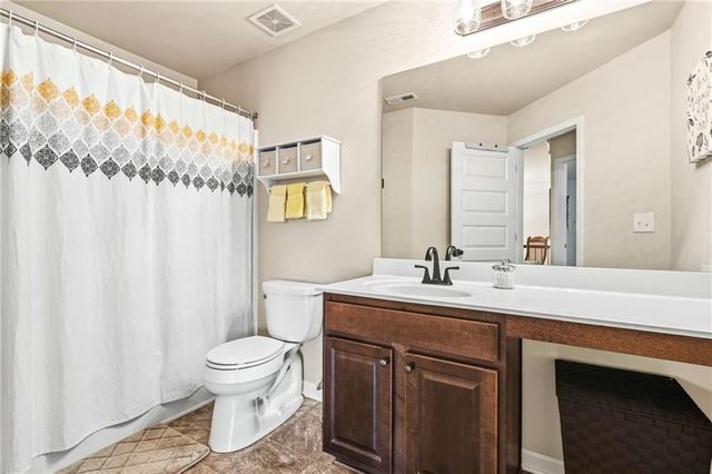 1675 Walking Horse Trail, Cumming, GA 30041