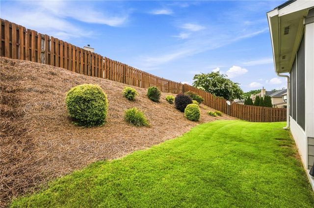1675 Walking Horse Trail, Cumming, GA 30041