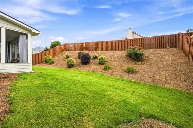 1675 Walking Horse Trail, Cumming, GA 30041
