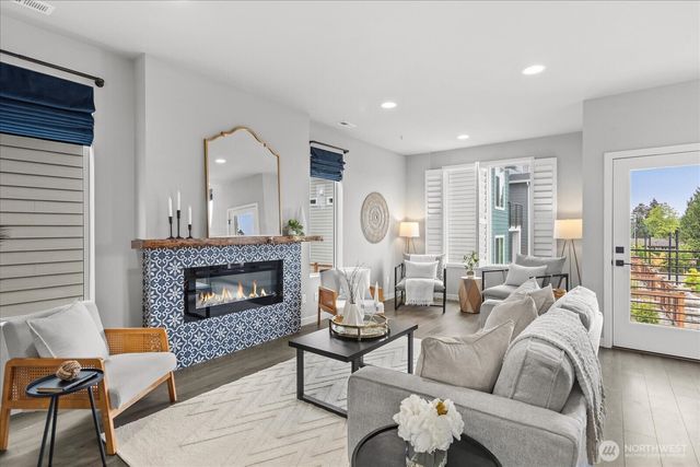 22505 70th Place W, Mountlake Terrace, WA 98043