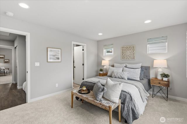 22505 70th Place W, Mountlake Terrace, WA 98043