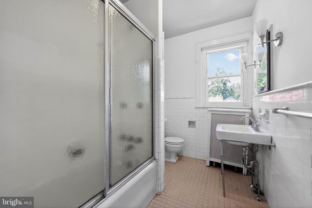 7042 GREENE ST, Philadelphia, PA 19119