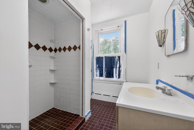 7042 GREENE ST, Philadelphia, PA 19119