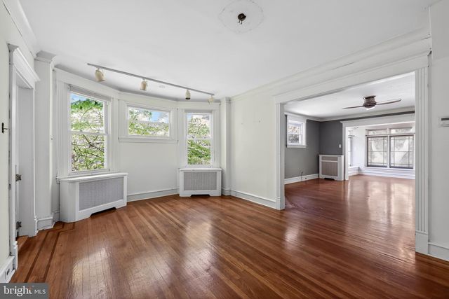7042 GREENE ST, Philadelphia, PA 19119