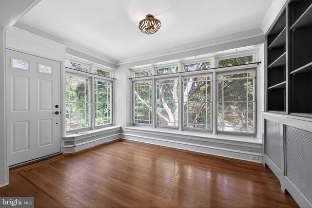 7042 GREENE ST, Philadelphia, PA 19119