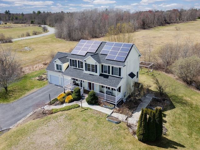 9 White Rd, Mendon, MA 01756