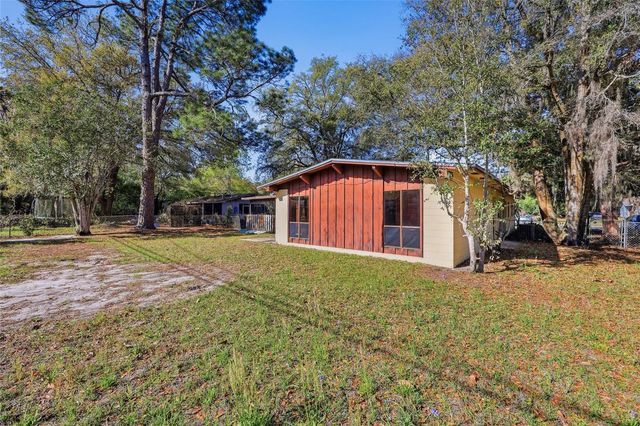 2049 NE 15TH STREET, Gainesville, FL 32609