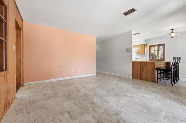 2049 NE 15TH STREET, Gainesville, FL 32609