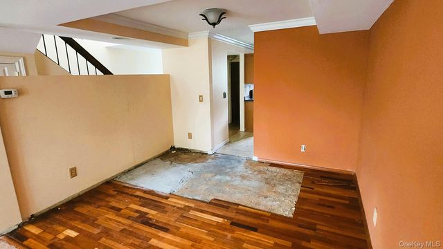 18 Fox Run 18, South Salem, NY 10590