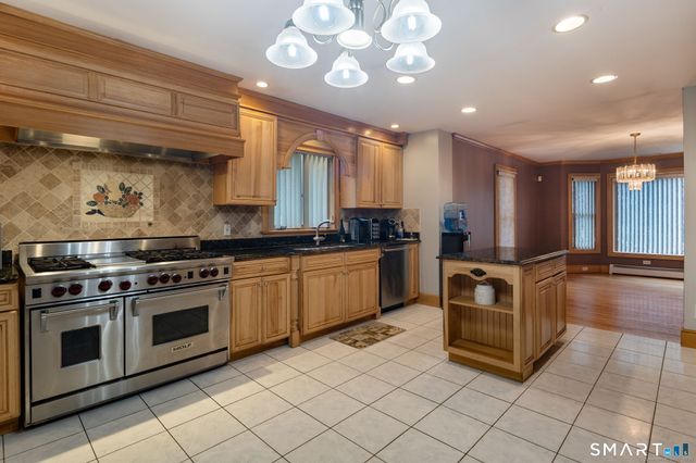 4 Florence Drive, Prospect, CT 06712