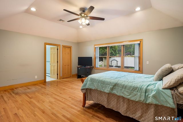 4 Florence Drive, Prospect, CT 06712