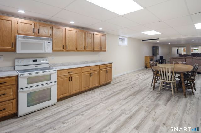 4 Florence Drive, Prospect, CT 06712