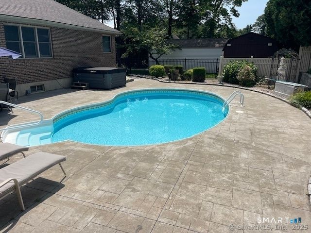 4 Florence Drive, Prospect, CT 06712