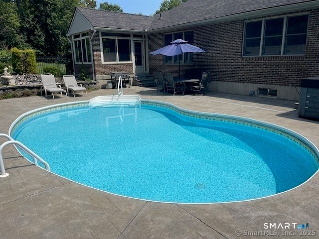 4 Florence Drive, Prospect, CT 06712