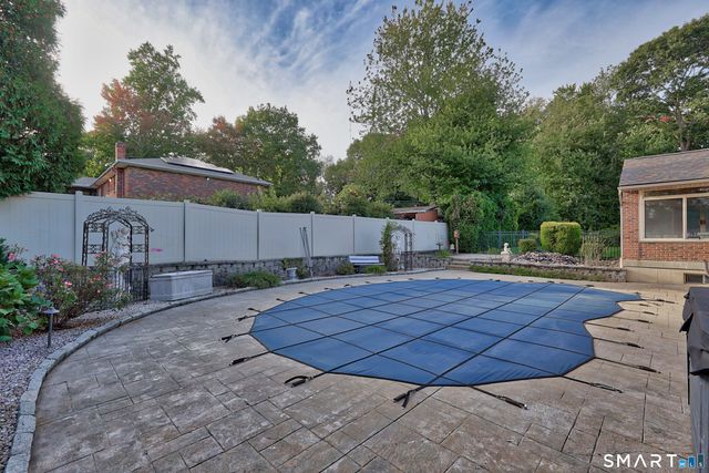 4 Florence Drive, Prospect, CT 06712