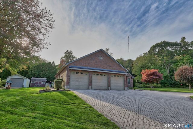 4 Florence Drive, Prospect, CT 06712