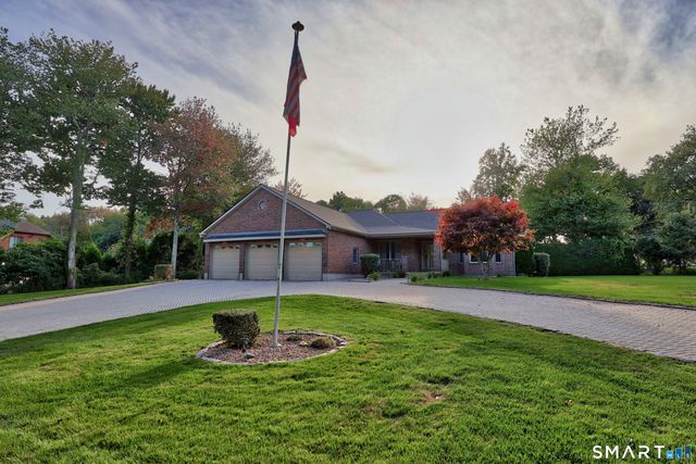 4 Florence Drive, Prospect, CT 06712