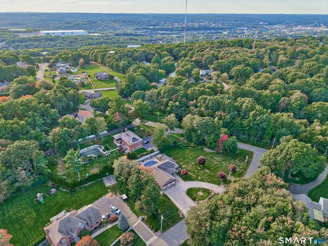 4 Florence Drive, Prospect, CT 06712