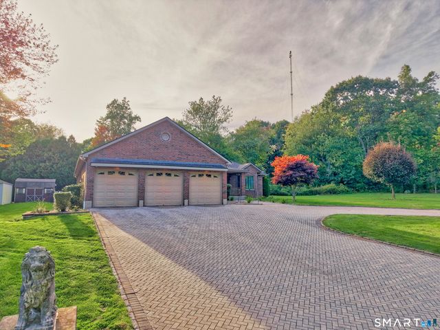 4 Florence Drive, Prospect, CT 06712