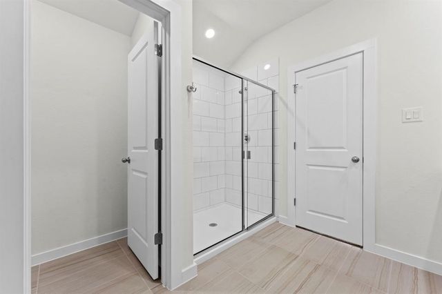 2657 Lake Bryan Drive, Dayton, TX 77535