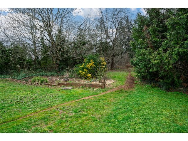 21480 S CLEARVIEW Ct, Oregon City, OR 97045