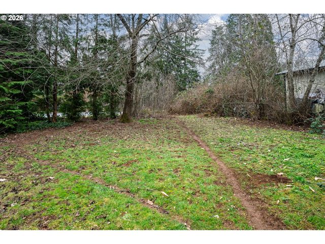 21480 S CLEARVIEW Ct, Oregon City, OR 97045
