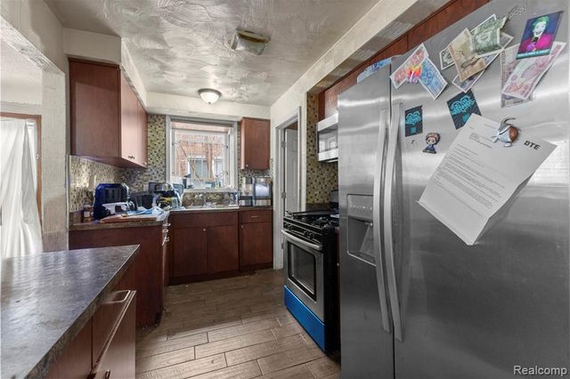 20529 Ardmore Street, Detroit, MI 48235