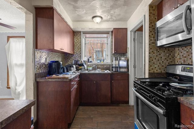 20529 Ardmore Street, Detroit, MI 48235