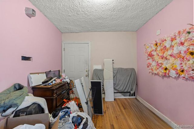 20529 Ardmore Street, Detroit, MI 48235