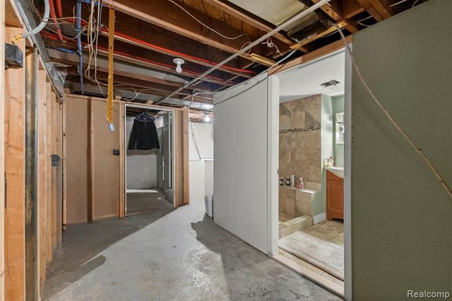 20529 Ardmore Street, Detroit, MI 48235