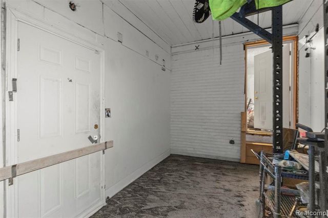 20529 Ardmore Street, Detroit, MI 48235