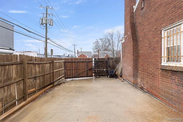 20529 Ardmore Street, Detroit, MI 48235