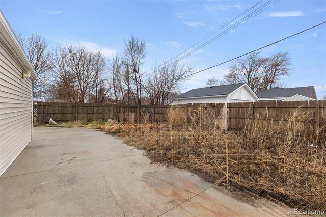 20529 Ardmore Street, Detroit, MI 48235