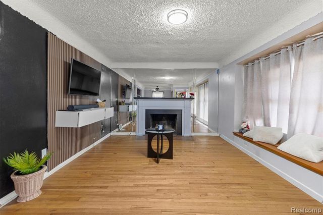 20529 Ardmore Street, Detroit, MI 48235