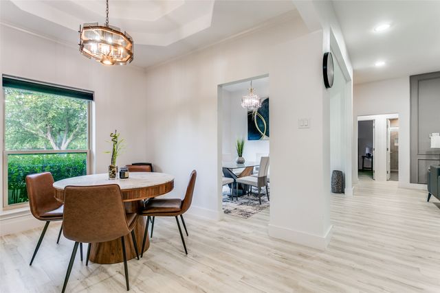 1561 Century Oaks Drive, Lewisville, TX 75077